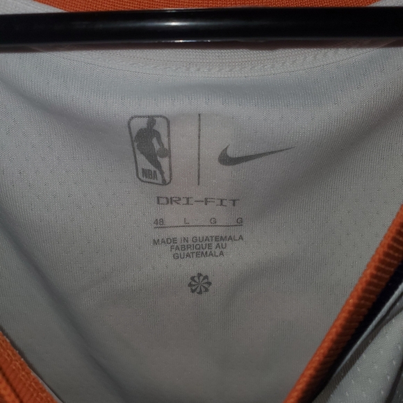 Suns Jersey - Picture 3 of 6